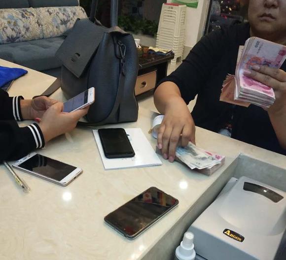 洗衣店加盟咋样?洁希亚洗衣就是不错的选择