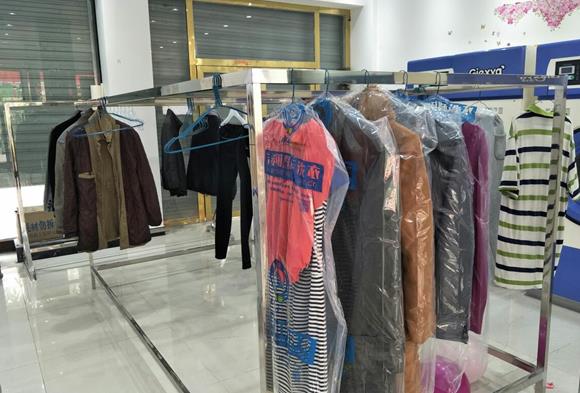 在小区加盟干洗店投资多少钱