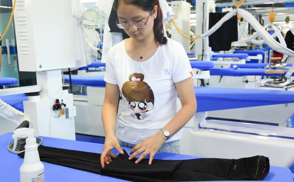 在平顶山开干洗店年挣多少 市场远没有饱和